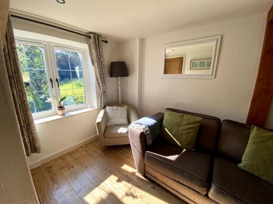 Coombe Edge Cottage Хонитън Екстериор снимка